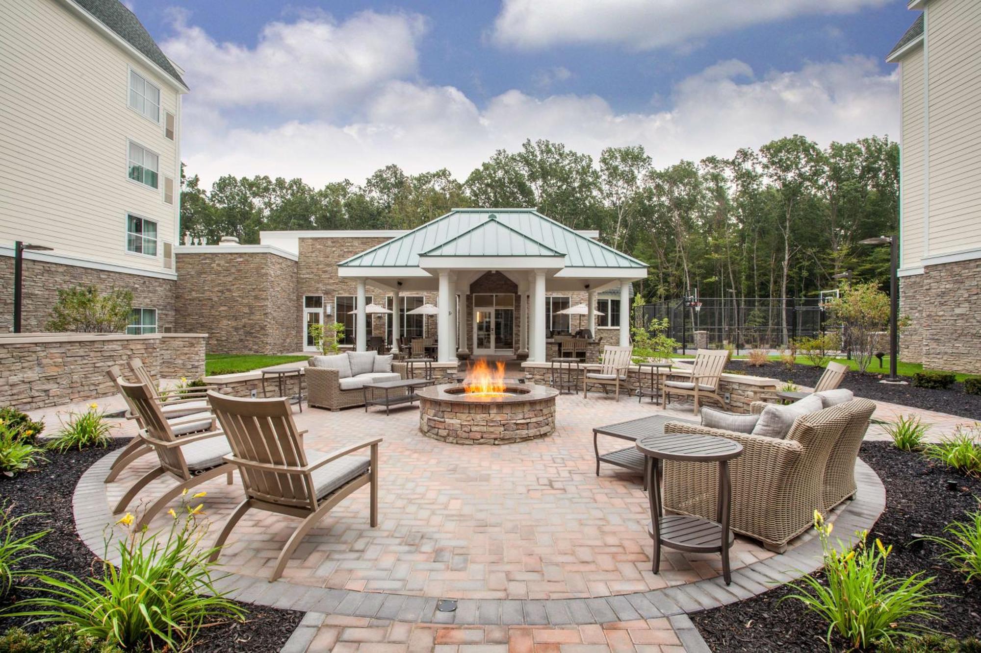 Homewood Suites By Hilton Saratoga Springs Extérieur photo